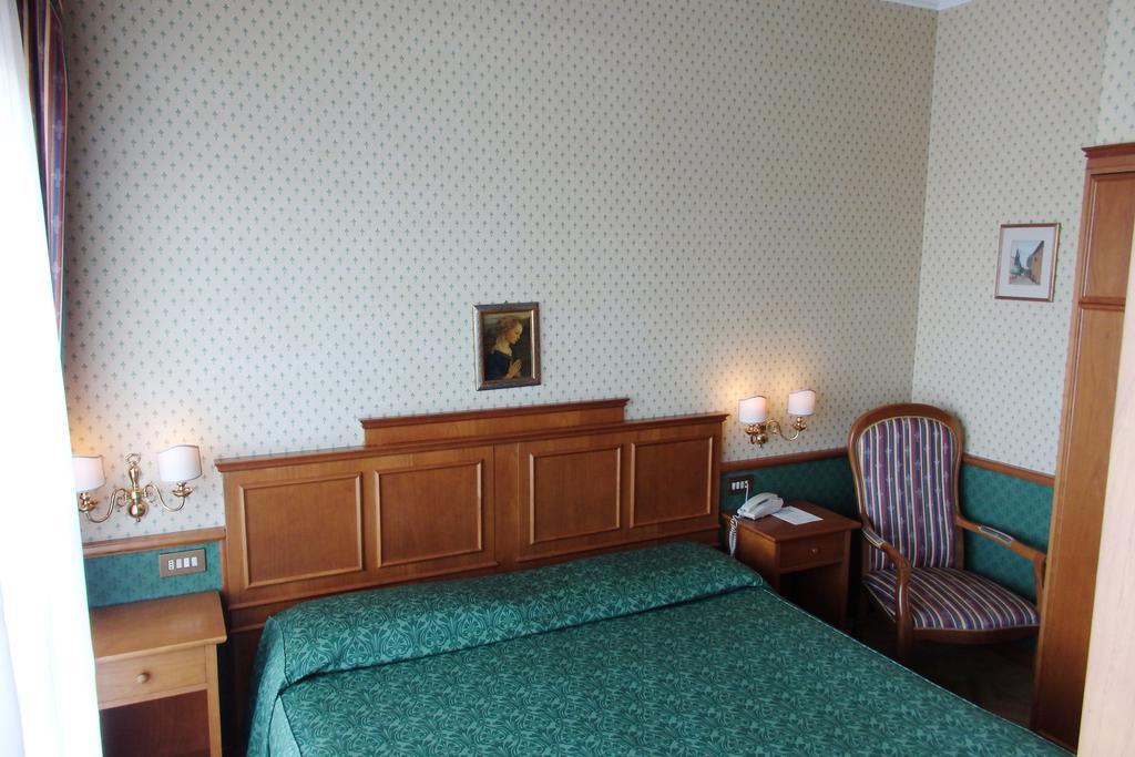 Villa Belvedere Флоренция Стая снимка